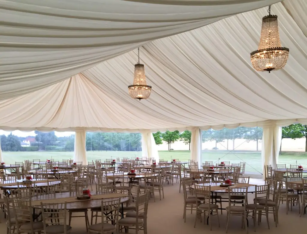 Wedding marquee to enjoy the great outdoors